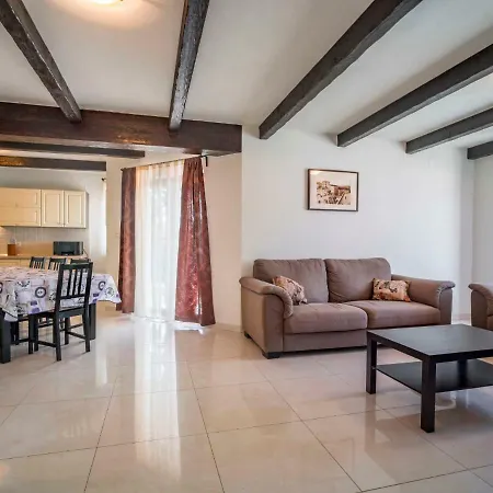 Dorijano By Interhome