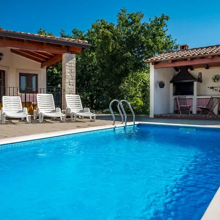 Dorijano By Interhome *